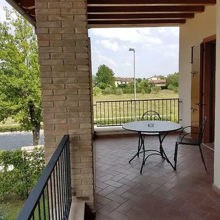 Casa Vacanze You&me Apartment Sirmione